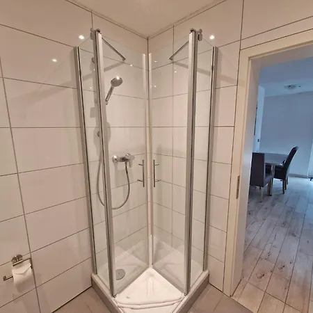 Monika Steuerbord 5 Villa