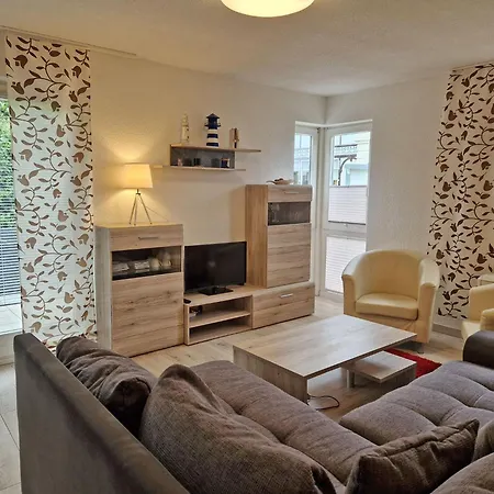 Monika Steuerbord 5 Villa